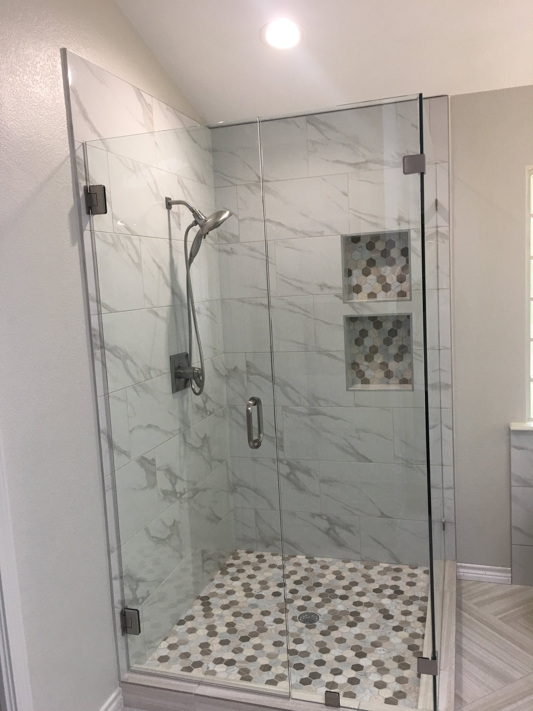 Venado Construction bathroom remodel project on Blueberry in Grapevine, Texas